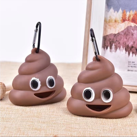 NEW Poop Emoji Waste Bag Dispenser - Picture 4 of 6